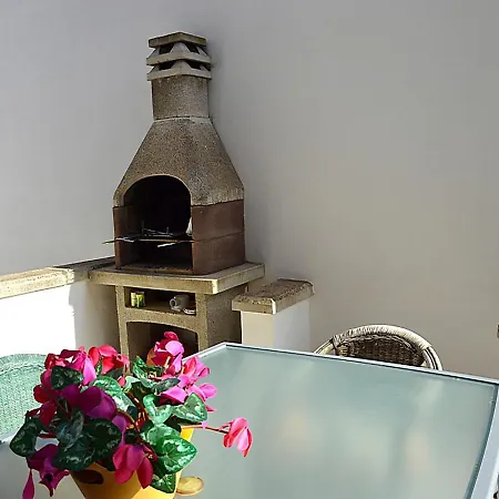 Casa De Sangro Torre Pali